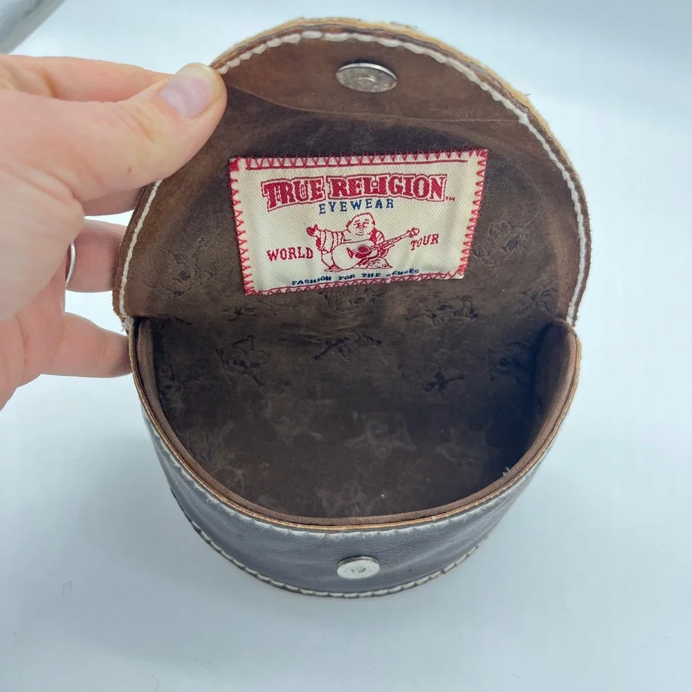 True Religion Eyewear‎ Sunglasses Case Brown Embellished Logo Designer